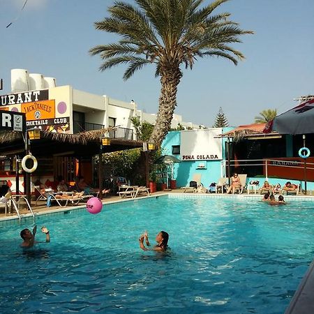Kkaras Hotel 3 Star Ayia Napa Ngoại thất bức ảnh