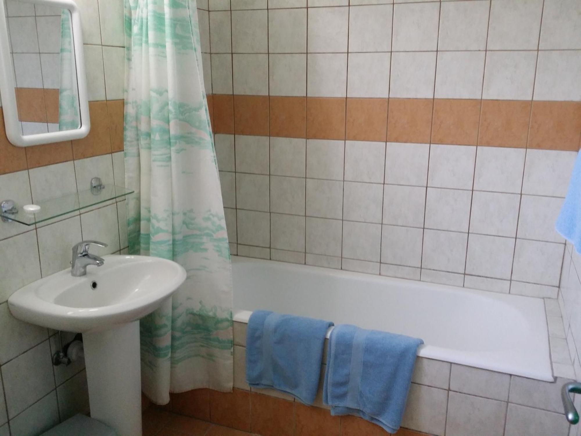 Kkaras Hotel 3 Star Ayia Napa Ngoại thất bức ảnh