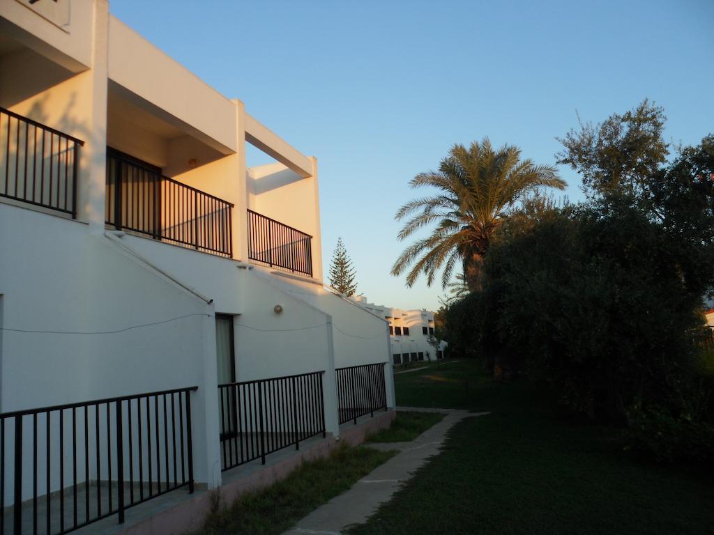 Kkaras Hotel 3 Star Ayia Napa Ngoại thất bức ảnh