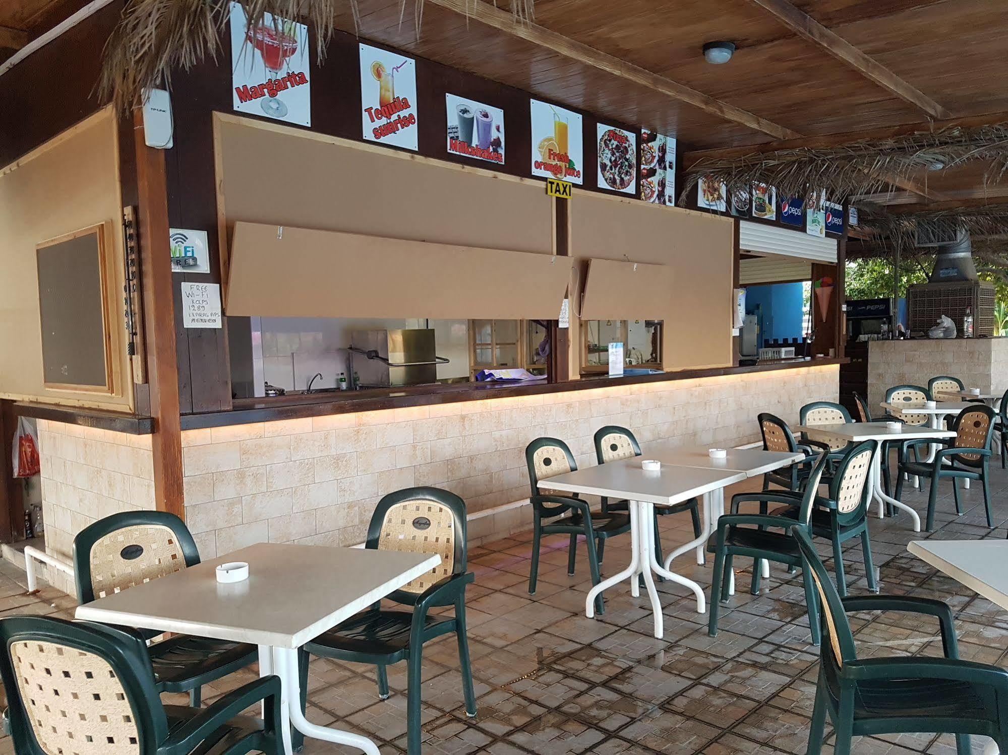 Kkaras Hotel 3 Star Ayia Napa Ngoại thất bức ảnh