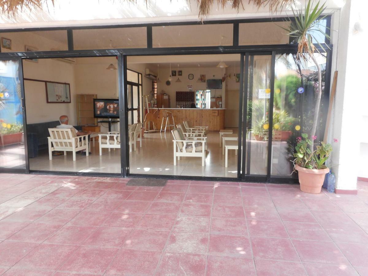 Kkaras Hotel 3 Star Ayia Napa Ngoại thất bức ảnh